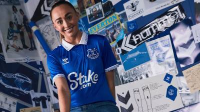 everton_2023_24_hummel_home_kit_b.jpg