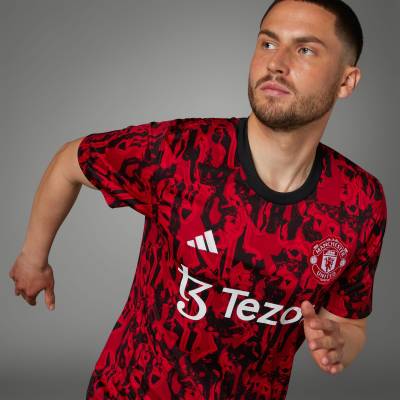 manchester_united_2023_24_pre_match_jersey_mufc_red_black_c1.jpg