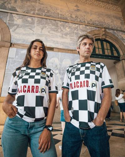 boavista_2023_24_kelme_home_kit_d.jpeg