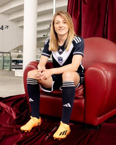 girondins_bordeaux_2023_24_adidas_home_kit_c.jpeg