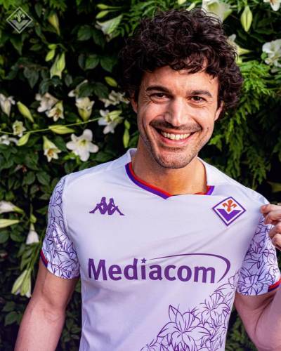 fiorentina_2023_24_kappa_away_kit_d.jpeg