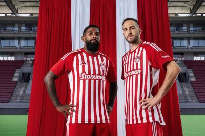 olympiacos_2023_24_adidas_home_away_third_kit_e.jpeg