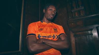 ipswich_town_2023_24_umbro_away_kit_b.jpeg