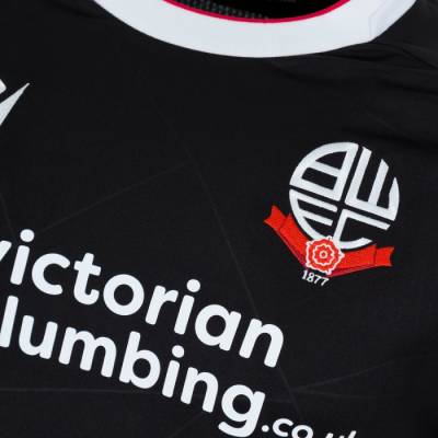 bolton_wanderers_2023-24_macron_away_kit_3.jpeg