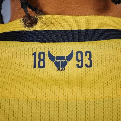 oxford_united_2023_24_macron_home_kit_e.jpeg