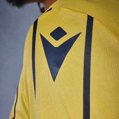 oxford_united_2023_24_macron_home_kit_f.jpeg
