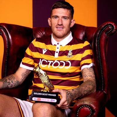 bradford_city_2023_24_macron_home_kit_a.jpeg
