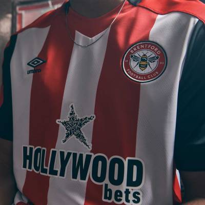 brentford_2023_25_umbro_home_kit_6.jpeg