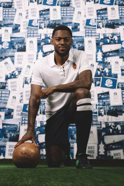 bolton_wanderers_2022_2023_fa_cup_centenary_shirt_b.jpeg
