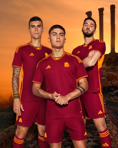 as_roma_2023_24_adidas_home_kit_a.jpeg
