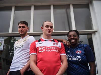 leyton_orient_2023_24_home_away_third_kits_b.jpeg