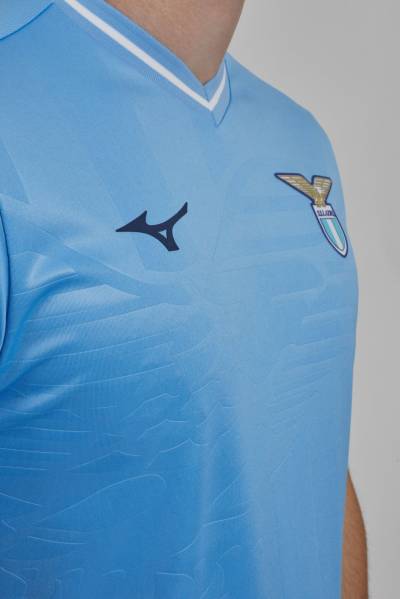 lazio_2023_24_mizuno_home_kit_b.jpeg