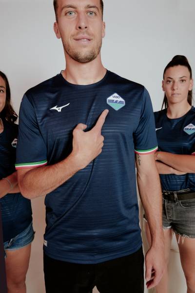 lazio_2023_24_mizuno_away_kit_b.jpeg