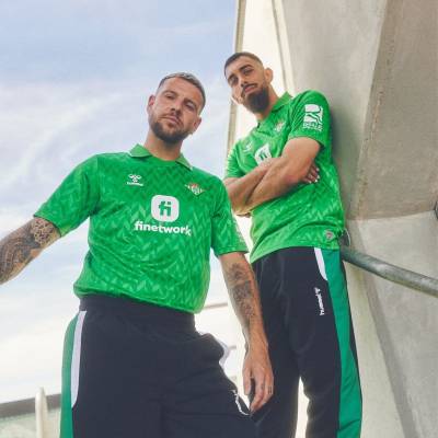 real_betis_2023_24_hummel_away_kit_a.jpeg