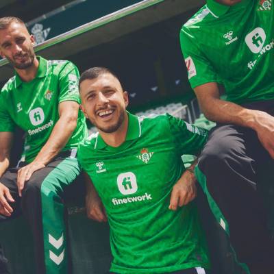 real_betis_2023_24_hummel_away_kit_c.jpeg