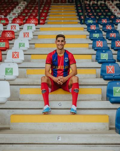 gd_chaves_2023_24_lacatoni_home_away_third_kits_d.jpeg