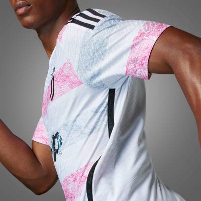 juventus_2023_24_adidas_away_kit_c21.jpg