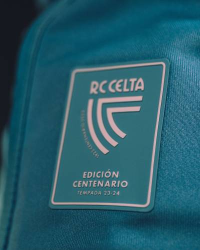 celta_de_vigo_2023_24_adidas_home_kit_h.jpeg
