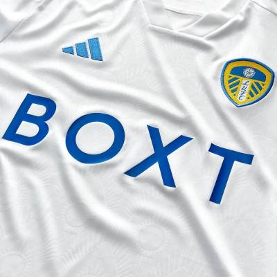 leeds_united_2023_24_adidas_home_kit_g.jpg