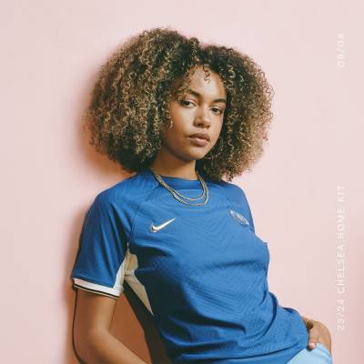 chelsea_2023_24_nike_home_kit_a.jpeg