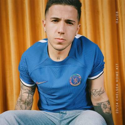 chelsea_2023_24_nike_home_kit_b.jpeg