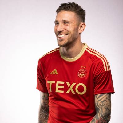 aberdeen_2023_24_adidas_home_kit_c.jpeg