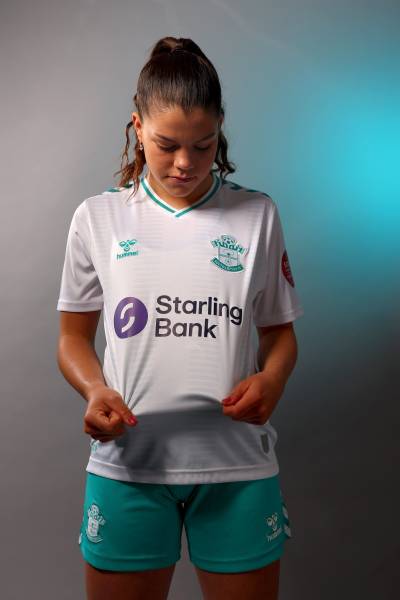 southampton_2023_24_hummel_away_kit_d.jpeg