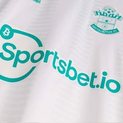 southampton_2023_24_hummel_away_kit_i.jpeg