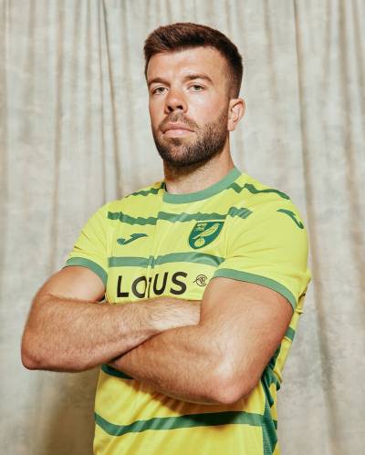 norwich_city_2023_24_joma_home_kit_e.jpeg