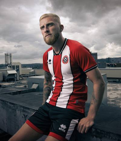 sheffield_united_2023_24_errea_home_kit_c.jpeg