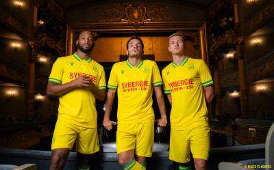 fc_nantes_2023_24_macron_home_kit_d.jpeg