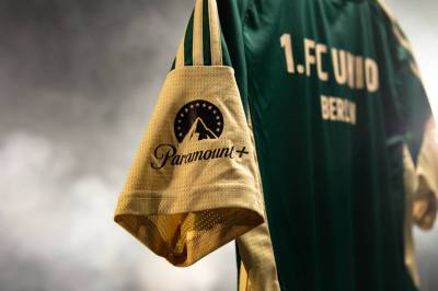 union_berlin_2023_24_adidas_third_kit_9.jpg