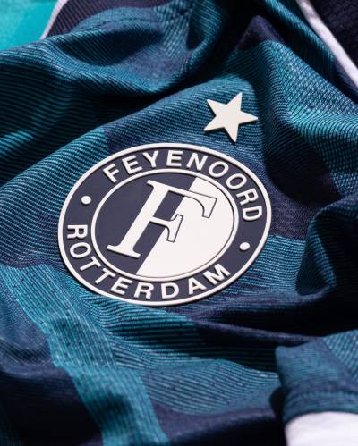 feyenoord_2023_24_castore_away_kit_e.jpeg