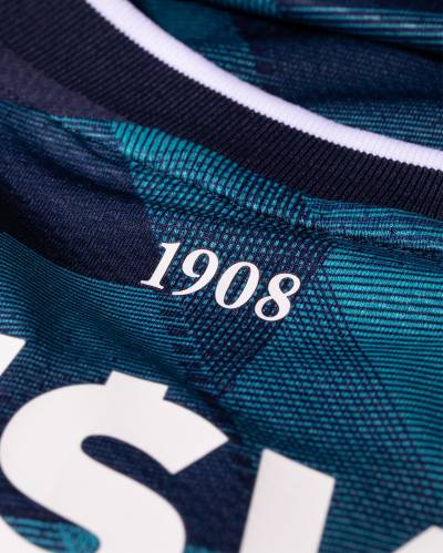 feyenoord_2023_24_castore_away_kit_g.jpeg