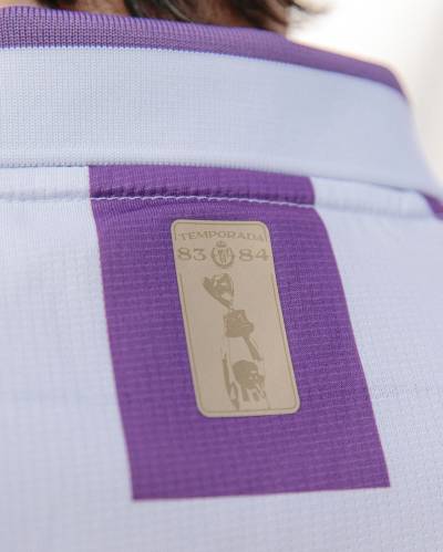 real_valladolid_2023_24_kappa_home_kit_j.jpeg