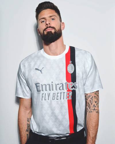 ac_milan_2023_24_puma_away_kit_b.jpeg