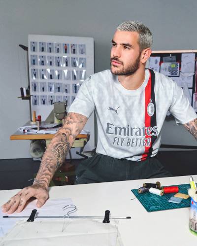 ac_milan_2023_24_puma_away_kit_c.jpeg