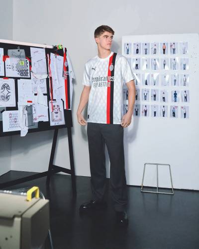 ac_milan_2023_24_puma_away_kit_d.jpeg