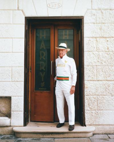 venezia_2023_24_kappa_away_kit_a.jpeg