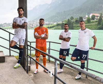 lazio_2023_24_mizuno_third_kit_d.jpeg