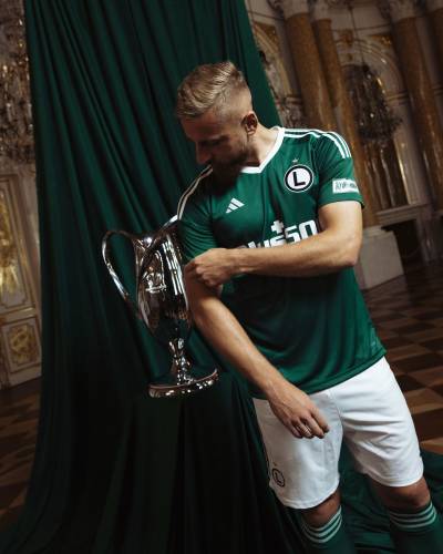 legia_warsaw_2023_24_adidas_away_kit_e.jpeg