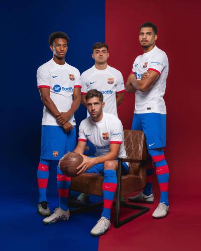 barcelona_2023_24_nike_away_kit_0.jpeg