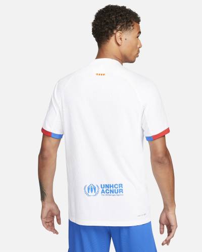 barcelona_2023_24_nike_away_kit_2.jpeg