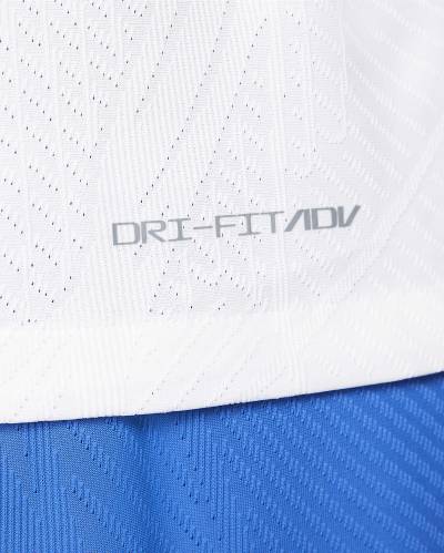 barcelona_2023_24_nike_away_kit_8.jpeg