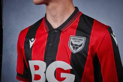 oxford_united_2023_24_macron_away_kit_f.jpeg