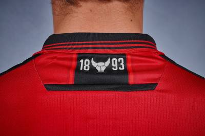 oxford_united_2023_24_macron_away_kit_g.jpeg