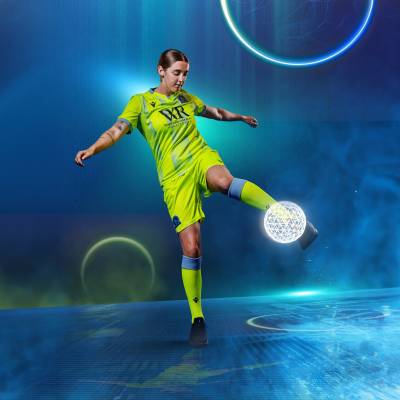 blackburn_rovers_2023_24_macron_third_kit_d.jpeg