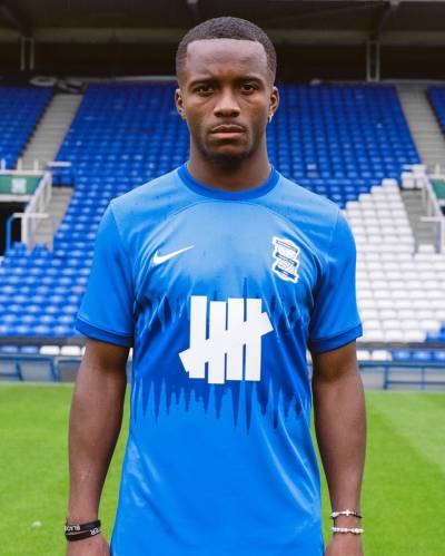 birmingham_city_2023_24_nike_home_kit_c.jpeg