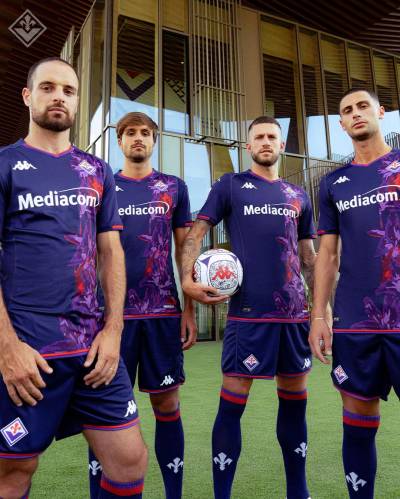 fiorentina_2023_24_kappa_third_kit_b.jpeg