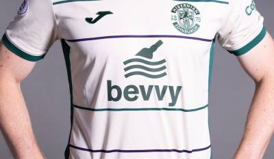 hibernian_2023_24_joma_third_kit_i.jpeg